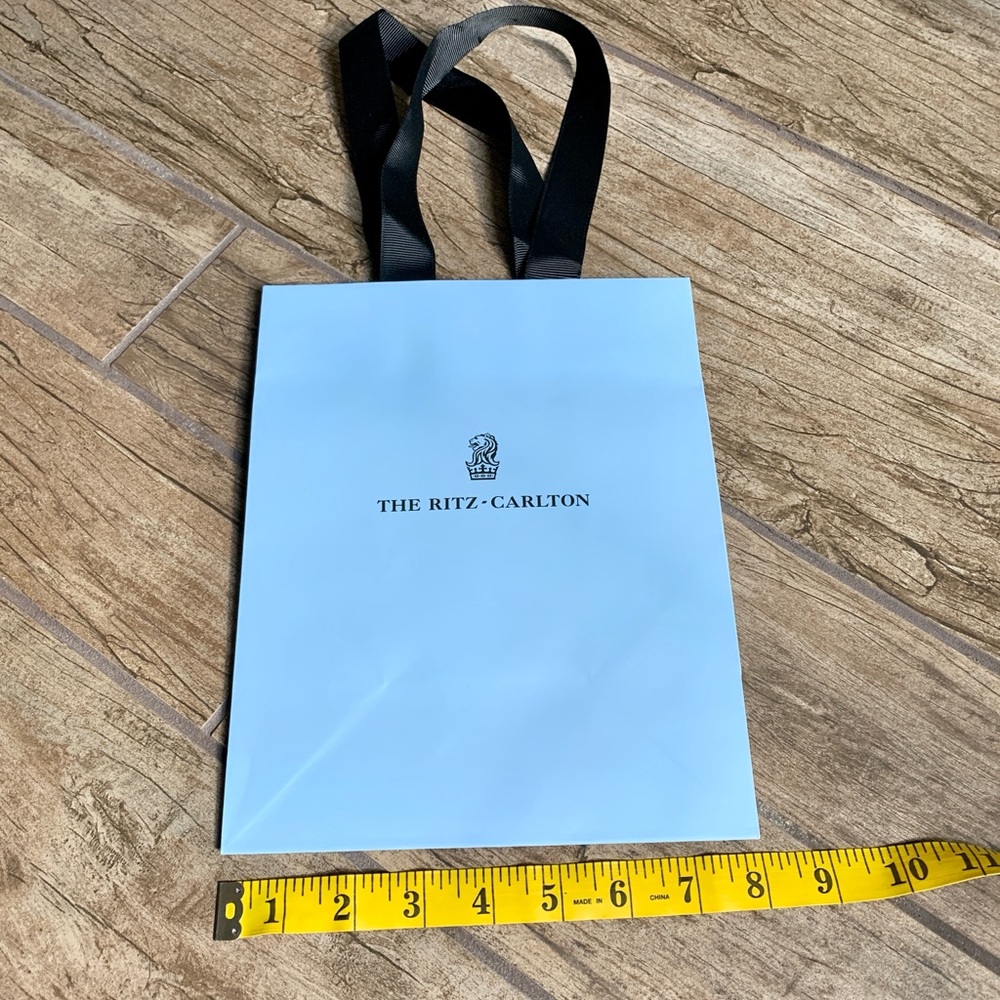 NEW Authentic Ritz Carlton Gift Bag - Blue - Picture 6 of 8